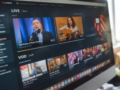 How to run reproducible A/B tests on thumbnail and title variations to improve live-to-vod performance